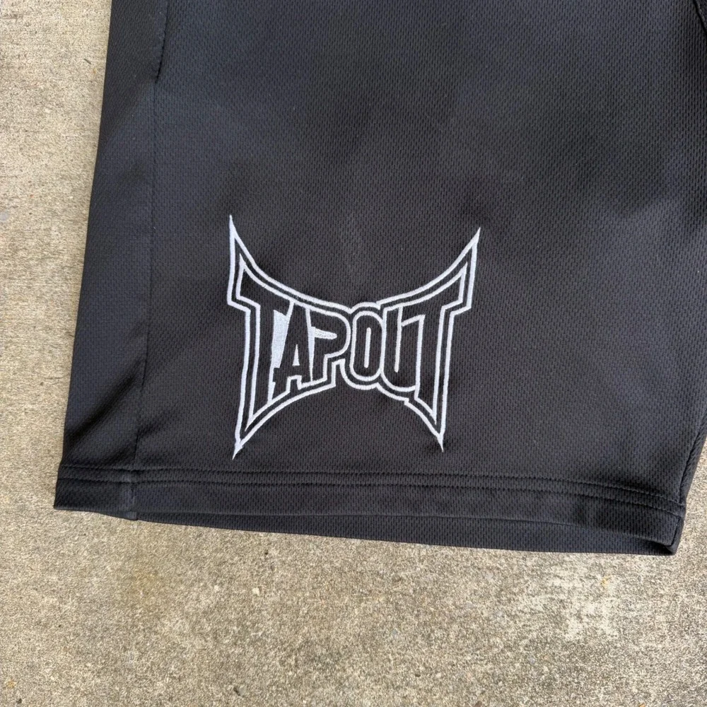 Tapout Mesh Basketball Shorts Mens XL Black White Side Stripe MMA Gym Training